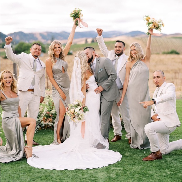 Show Me Your Mumu Adele Halter Maxi Dress Moss Green Luxe Satin S - Picture 4 of 17